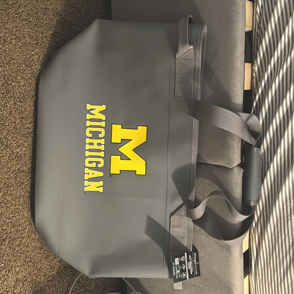 University of Michigan all weather tote - Picture 1 of 4